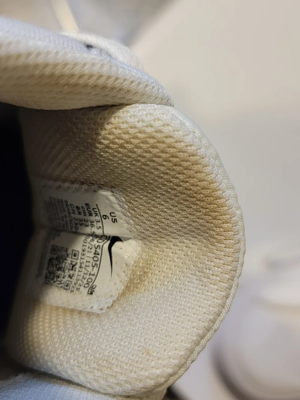 Nike White and Black Court Royale AC Sneakers with Black Swoosh